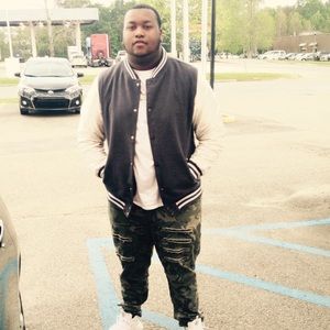 Meet your Posher, Isaac